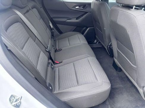 Used 2025 Chevrolet Equinox LT FWD image 28