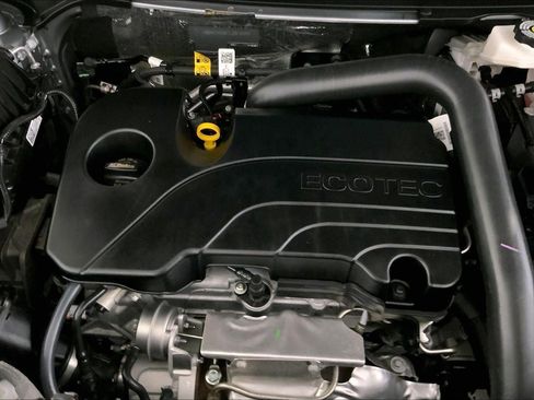 Used 2026 Chevrolet Equinox LT FWD image 30