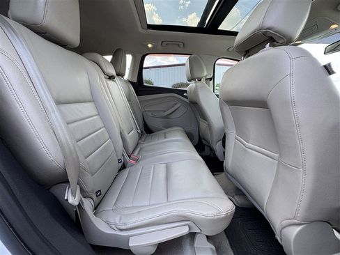 Used 2016 Ford Escape Titanium w/ Equipment Group 301A AWD/4WD image 13