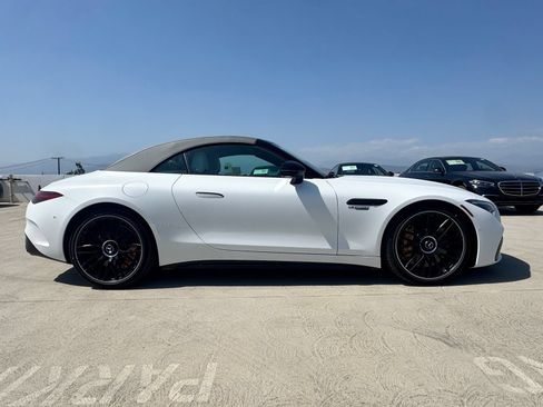 New 2026 Mercedes-Benz SL 63 AMG S e Performance 4MATIC image 15