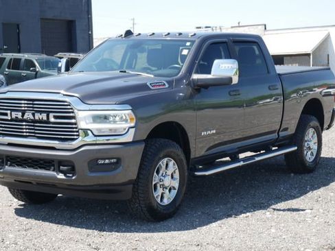 Used 2024 RAM 2500 Laramie AWD/4WD image 8