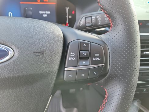 Certified 2025 Ford Escape ST-Line w/ Tech Pack #1 FWD image 7