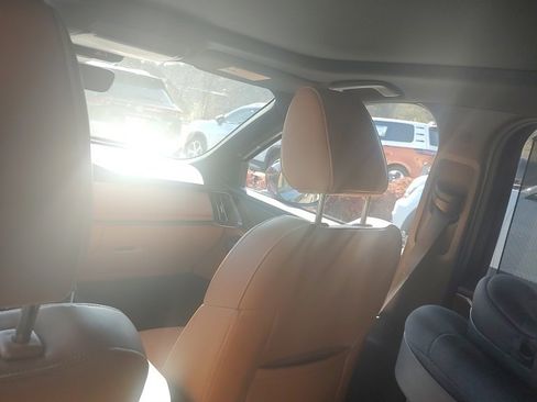 Used 2024 MAZDA CX-90 3.3 Turbo S w/ Premium Plus image 10