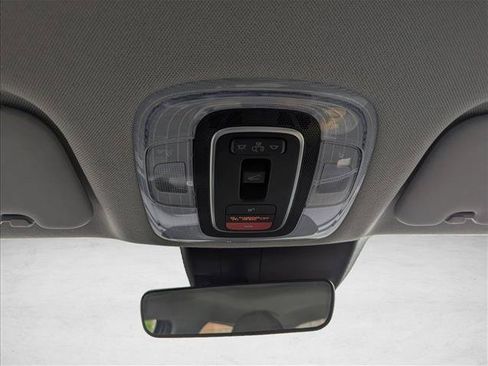 Used 2025 Hyundai Elantra Limited FWD image 20