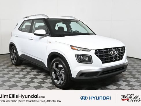 Certified 2023 Hyundai Venue SEL w/ Cargo Package image 20