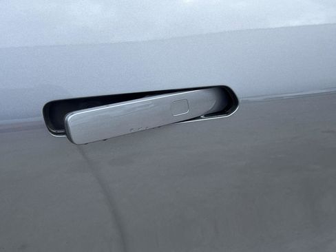 New 2026 Chevrolet Equinox EV LT image 29