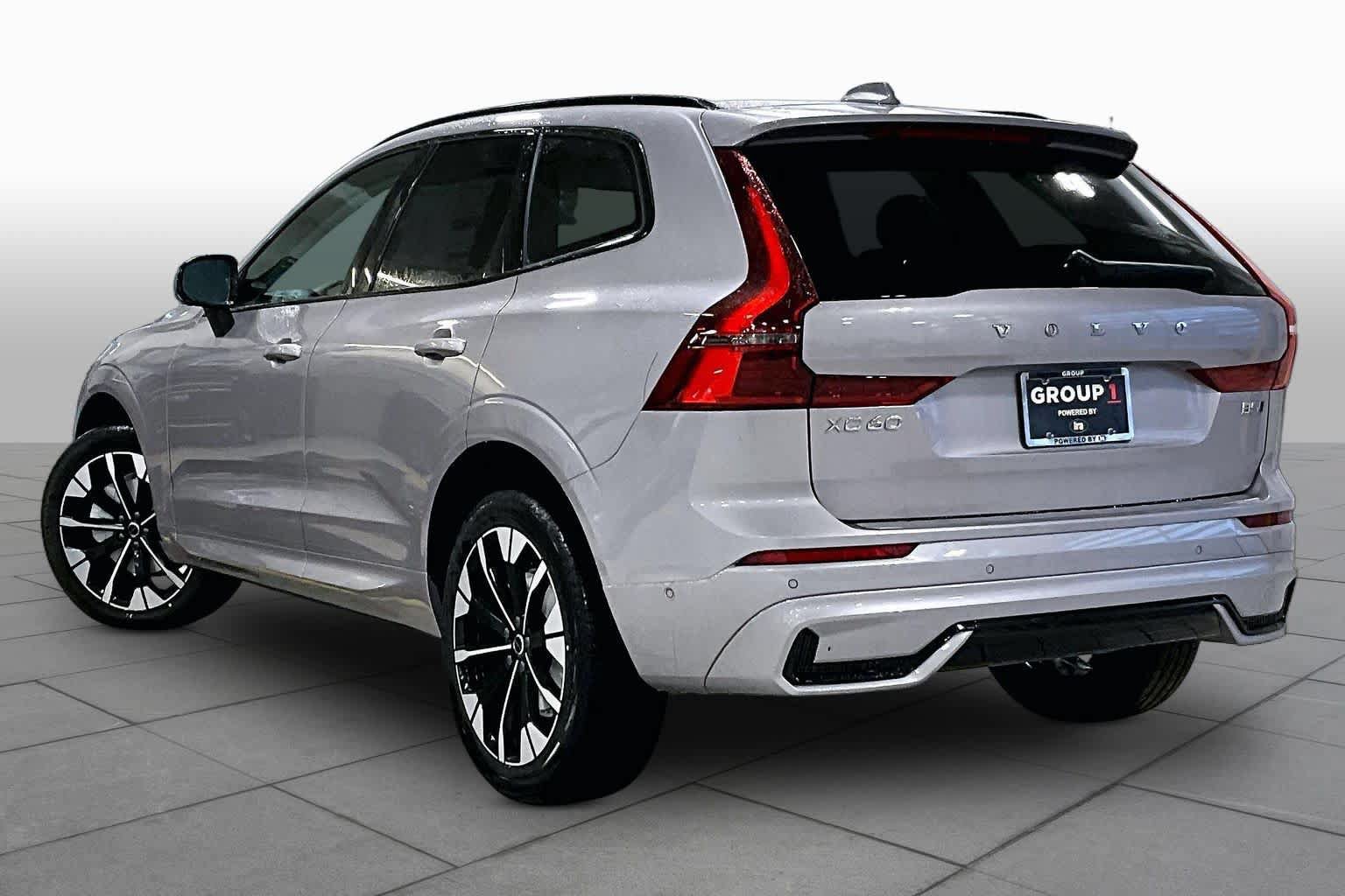 New 2026 Volvo XC60 B5 Plus w/ Protection Package Premier AWD/4WD image 3