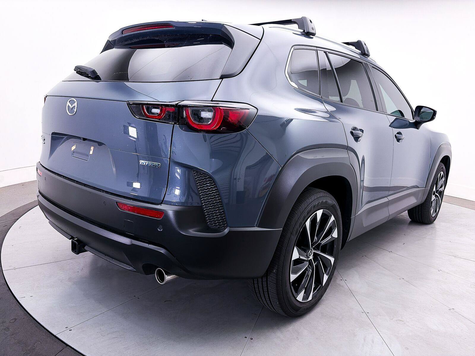 Certified 2026 MAZDA CX-50 2.5 Hybrid w/ Weather Package AWD/4WD image 15
