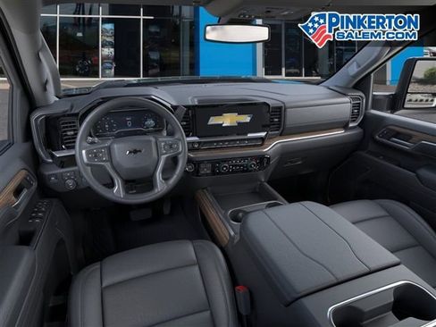 New 2026 Chevrolet Silverado 2500 LT w/ Trail Boss Package AWD/4WD image 15
