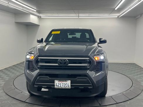 Used 2024 Toyota Tacoma SR RWD image 6