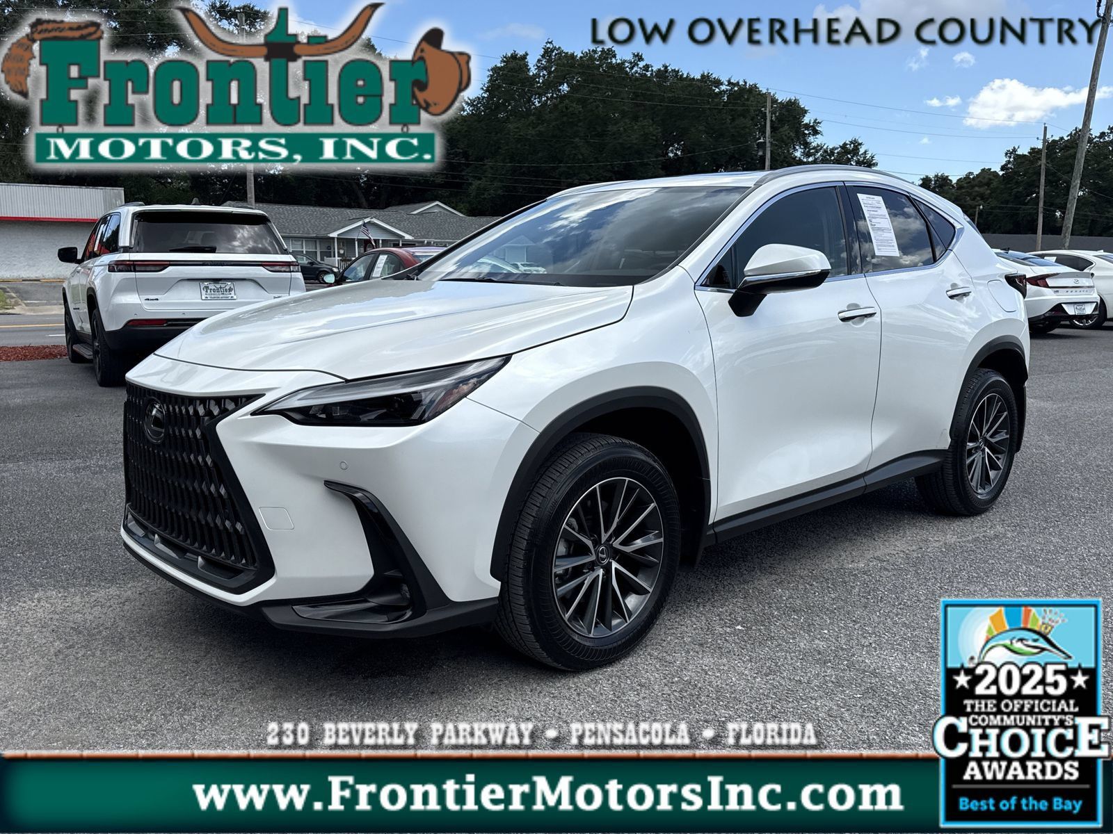 Used 2025 Lexus NX 250 FWD w/ Towing Package (2000 Lbs) image 1