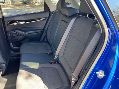 Used 2025 Kia Seltos S image 34