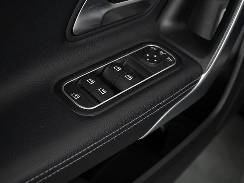 Used 2019 Mercedes-Benz A 220 4MATIC image 29