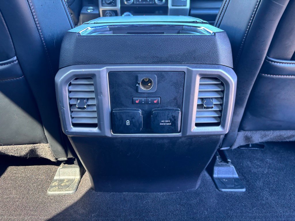 Used 2019 Ford F150 Platinum w/ Equipment Group 701A Luxury AWD/4WD image 30