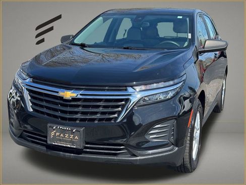 Used 2022 Chevrolet Equinox LS FWD image 1