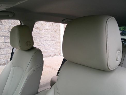 Used 2020 Buick Envision Preferred FWD image 9