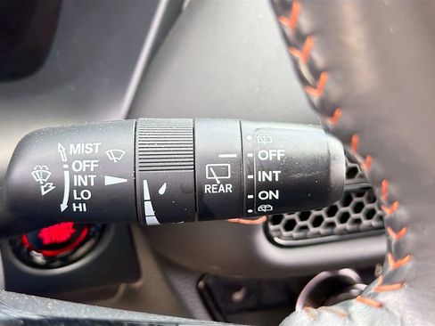 Used 2024 Honda HR-V Sport image 16