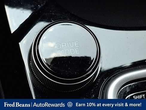 Used 2024 Kia Seltos SX w/ SX Sunroof Package AWD/4WD image 31