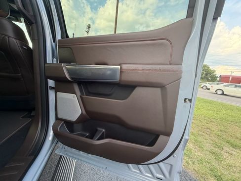 Used 2026 Ford F250 King Ranch w/ Tremor Off-Road Package AWD/4WD image 16