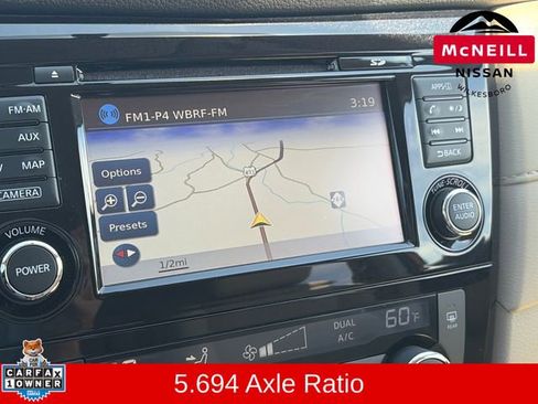 Used 2017 Nissan Rogue SV w/ SV Premium Package AWD/4WD image 22