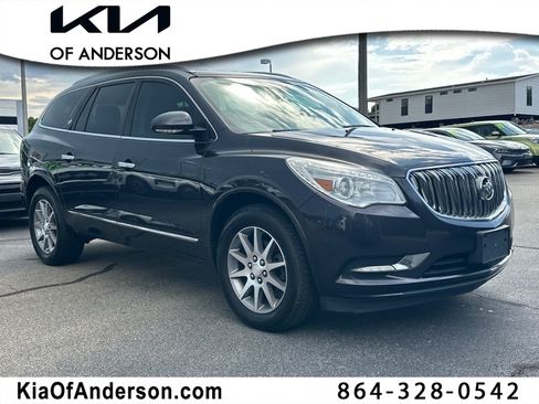 Used 2017 Buick Enclave Leather FWD image 1