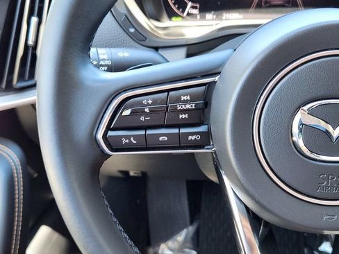 Used 2024 MAZDA CX-90 Plug-In Hybrid w/ Premium Pkg AWD/4WD image 19