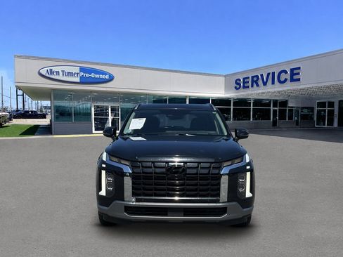 Used 2024 Hyundai Palisade Limited AWD/4WD image 3