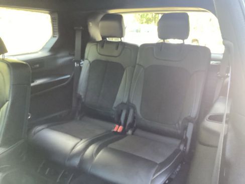 Used 2025 Jeep Grand Cherokee L Altitude image 41