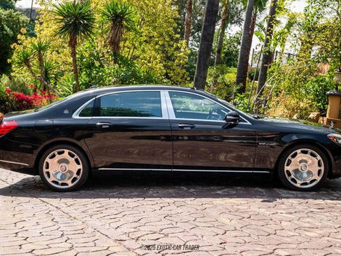 Used 2016 Mercedes-Benz Maybach S 600 image 9
