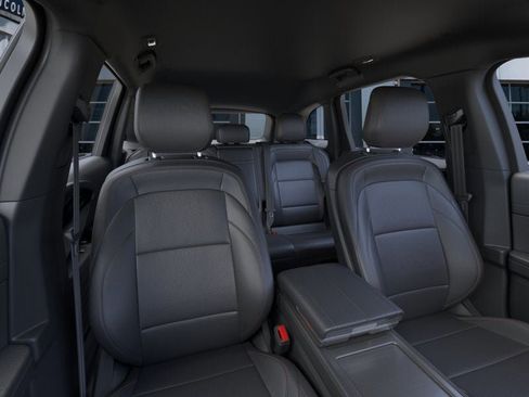 New 2025 Lincoln Nautilus Premier w/ Jet Appearance Package image 10