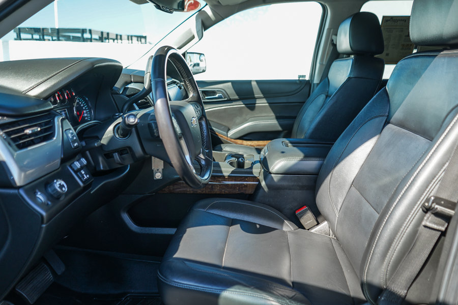 Used 2020 Chevrolet Suburban LT w/ Max Trailering Package RWD image 19