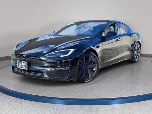 Used 2022 Tesla Model S image 1