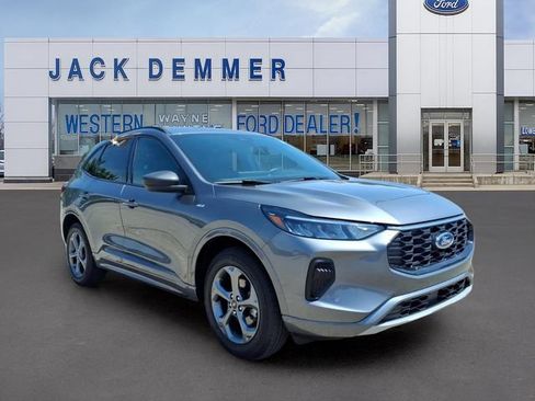 Certified 2024 Ford Escape ST-Line w/ Tech Pack #1 AWD/4WD image 1