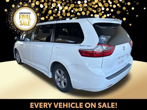 Certified 2020 Toyota Sienna LE image 4