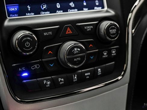 Used 2018 Jeep Grand Cherokee Trackhawk image 61