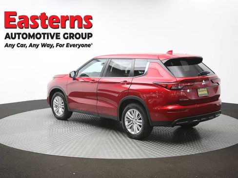 Used 2024 Mitsubishi Outlander ES AWD/4WD image 63
