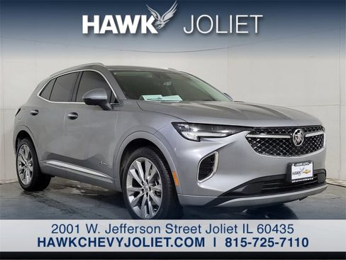 Used 2023 Buick Envision Avenir image 1