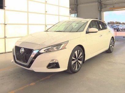 Used 2021 Nissan Altima 2.5 SL