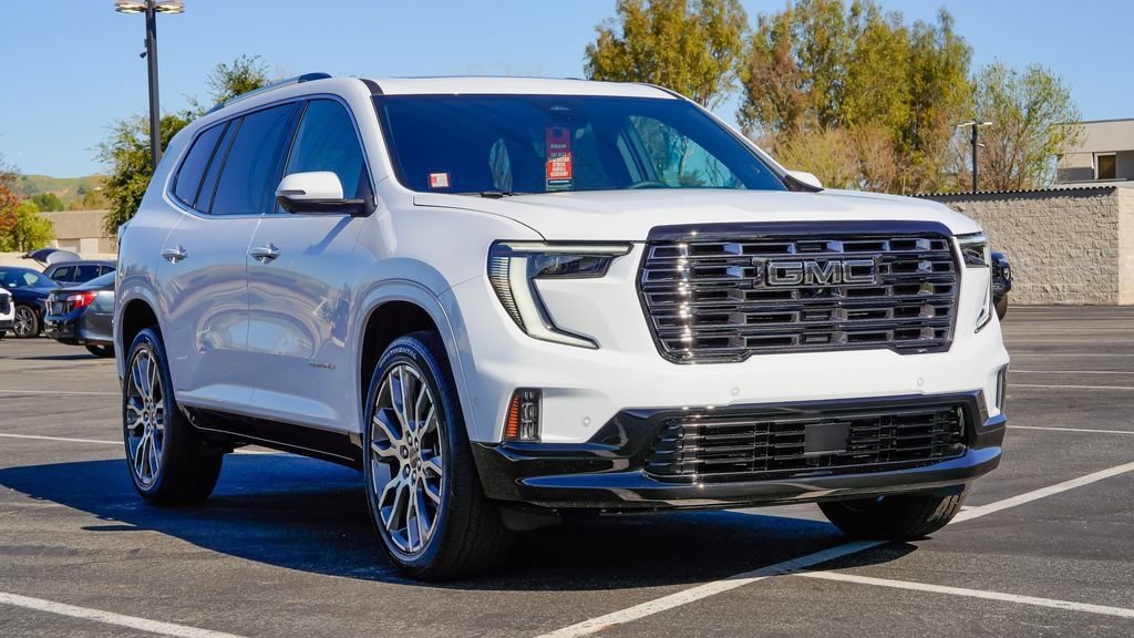 New 2026 GMC Acadia Denali Ultimate AWD/4WD image 5