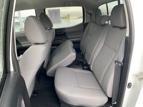 Certified 2020 Toyota Tacoma SR image 20