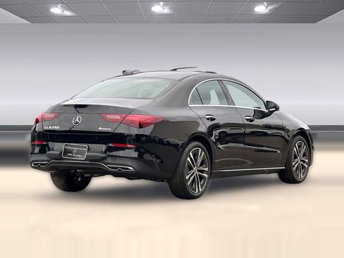 New 2025 Mercedes-Benz CLA 250 4MATIC image 8