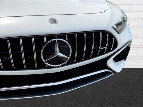 Used 2022 Mercedes-Benz SL 55 AMG 4MATIC image 31