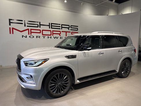 Used 2023 INFINITI QX80 Premium Select image 8