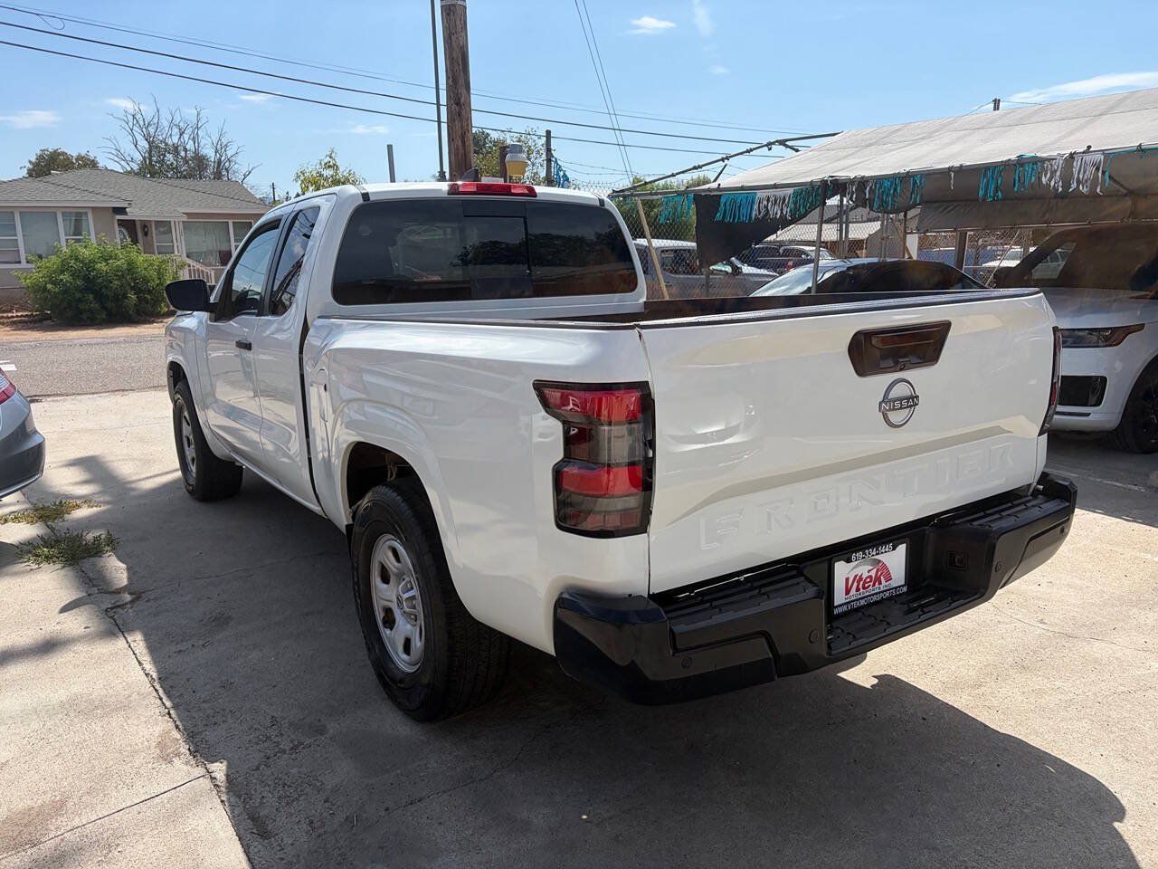 Used 2025 Nissan Frontier S w/ S Utility Package RWD image 3