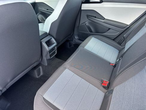 New 2026 Volkswagen Taos S FWD image 11