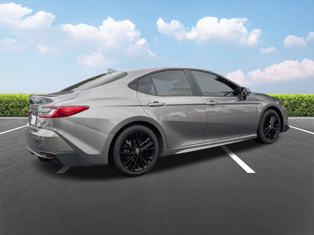 Certified 2025 Toyota Camry SE w/ Convenience Package FWD image 5