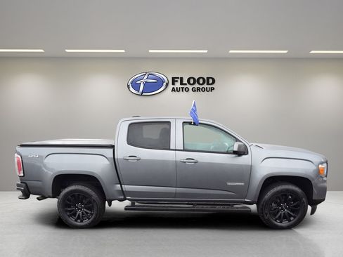 Used 2022 GMC Canyon Elevation w/ Elevation Premium Package image 3