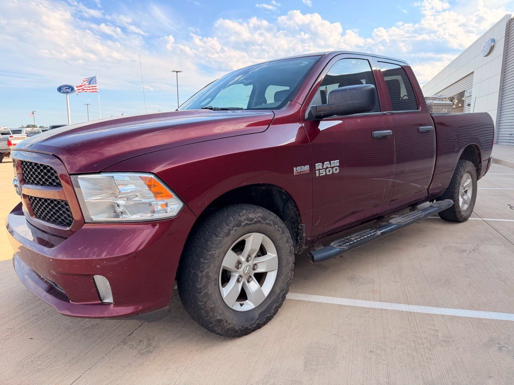 Used 2018 RAM 1500 Express AWD/4WD image 3