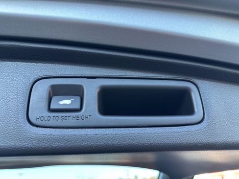 Used 2024 Honda CR-V Sport Touring image 27