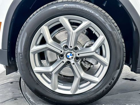 Used 2023 BMW X3 xDrive30i w/ Premium Package image 27